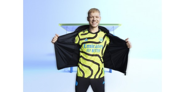 Arsenal annonserer ny sesong borte drakter